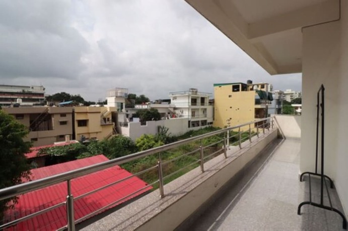 Imagen general del Hotel Goroomgo YP stays Dehradun. Foto 11
