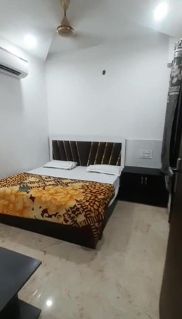 Imagen de la habitación del Hotel Goroomgo Yuvraj Residency Amritsar. Foto 15