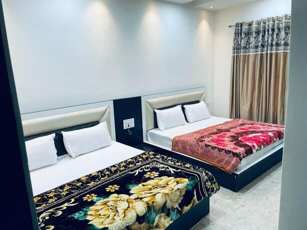 Imagen de la habitación del Hotel Goroomgo Yuvraj Residency Amritsar. Foto 17