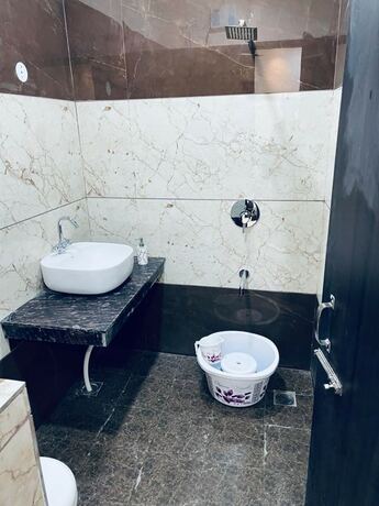 Imagen general del Hotel Goroomgo Yuvraj Residency Amritsar. Foto 11