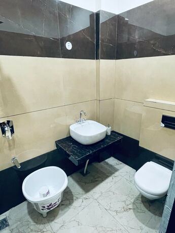 Imagen general del Hotel Goroomgo Yuvraj Residency Amritsar. Foto 12