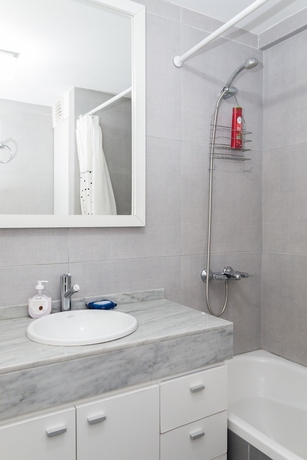 Imagen de la habitación del Hotel Gorriti By Sofacama. Foto 18