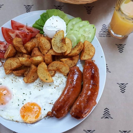 Imagen del bar/restaurante del Hotel Gorski Vrt. Foto 7