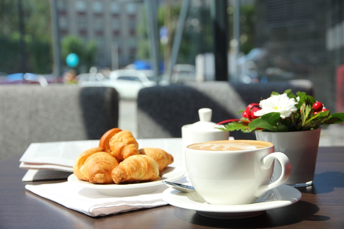 Imagen del bar/restaurante del Hotel Gorskiy City. Foto 4