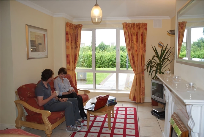 Imagen de la habitación del Hotel Gort Na Coiribe Holiday Village. Foto 5