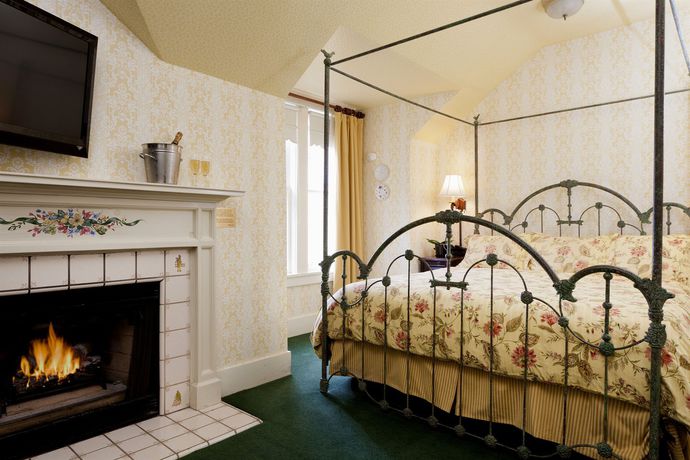 Imagen de los exteriores del Hotel Gosby House Inn, A Four Sisters Inn. Foto 15