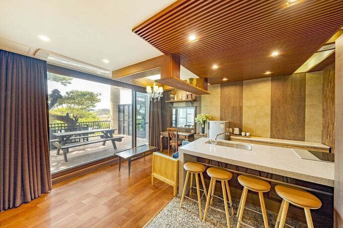 Imagen de la habitación del Hotel Goseong Hansan Marina Resort. Foto 19