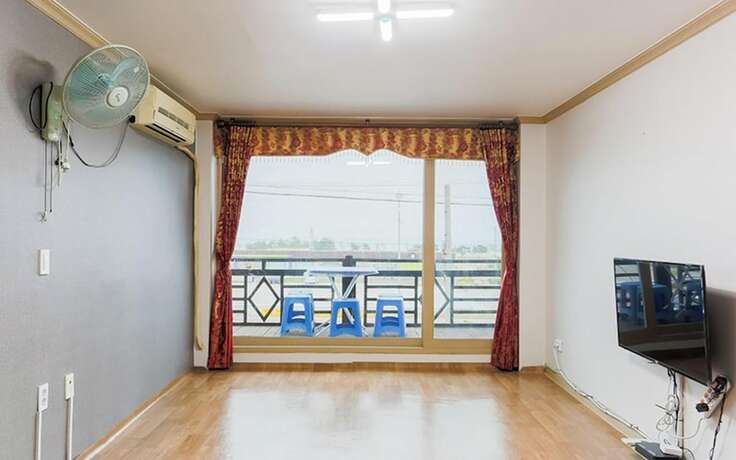 Imagen de la habitación del Hotel Goseong Hanwori Pension. Foto 17