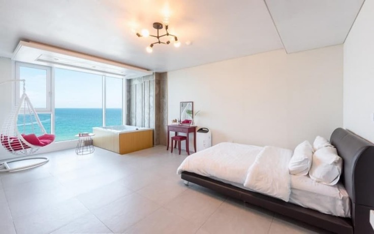 Imagen de la habitación del Hotel Goseong Honey Hooney Pension. Foto 14