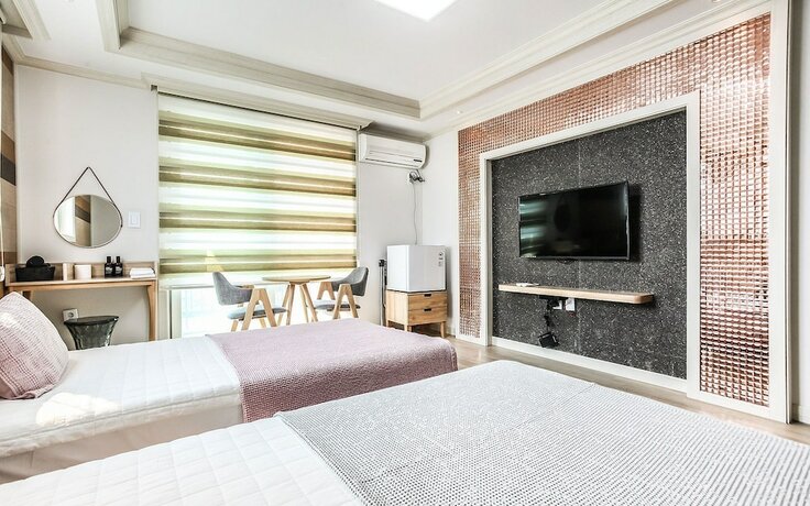 Imagen de la habitación del Hotel Goseong Natural House. Foto 17