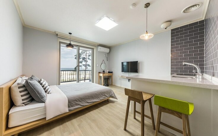 Imagen de la habitación del Hotel Goseong Natural House. Foto 27