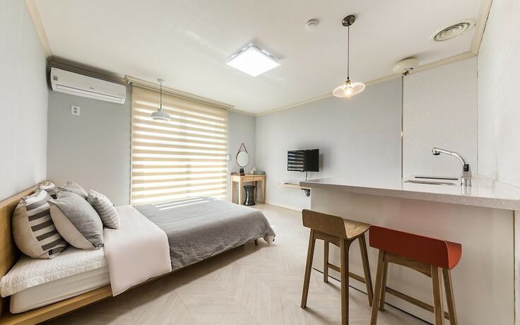 Imagen de la habitación del Hotel Goseong Natural House. Foto 33