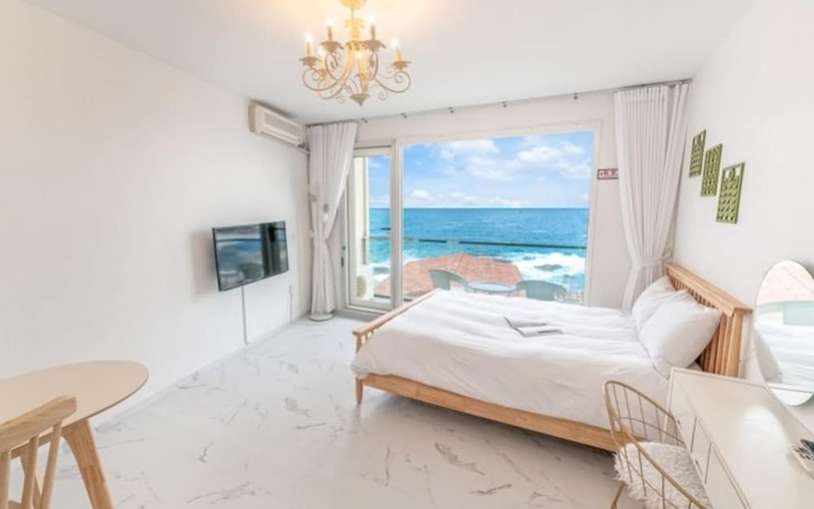 Imagen general del Hotel Goseong Nerja Sol Pension. Foto 8