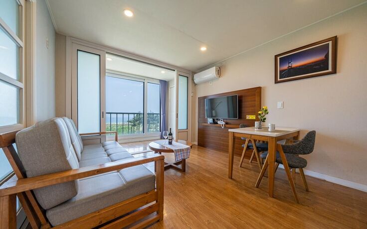 Imagen de la habitación del Hotel Goseong Sunshine Beach Pension. Foto 13