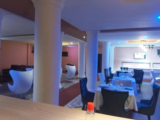 Imagen del bar/restaurante del Hotel Goshen-ra. Foto 17