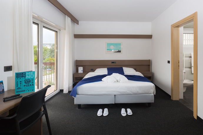 Imagen de la habitación del Hotel Goti'. Foto 8