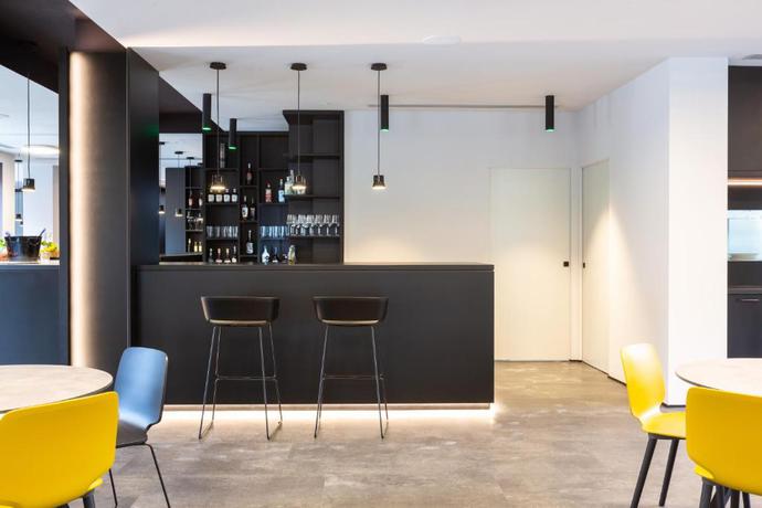 Imagen del bar/restaurante del Hotel Goti'. Foto 2