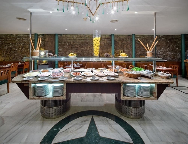 Imagen del bar/restaurante del Hotel Gotico. Foto 2