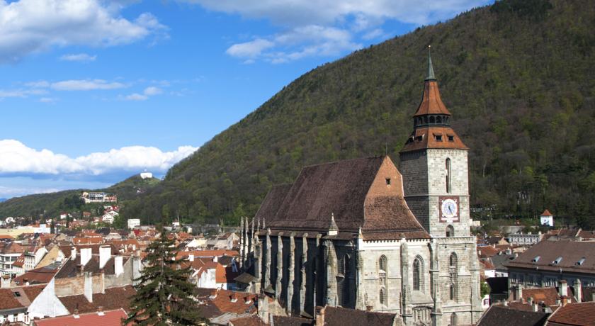 Imagen de los exteriores del Hotel Gott. Foto 12