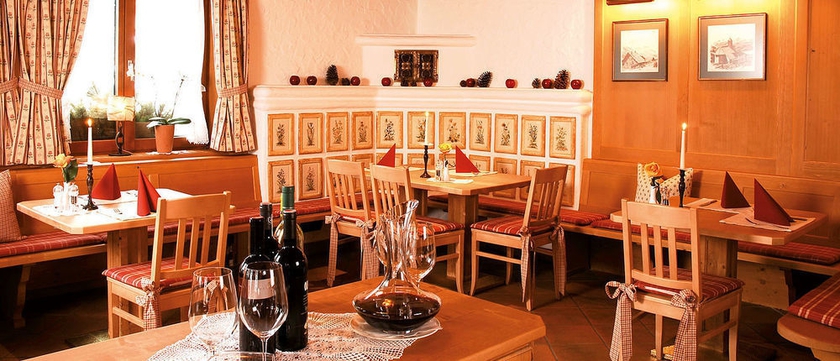 Imagen del bar/restaurante del Hotel Gotthard. Foto 3