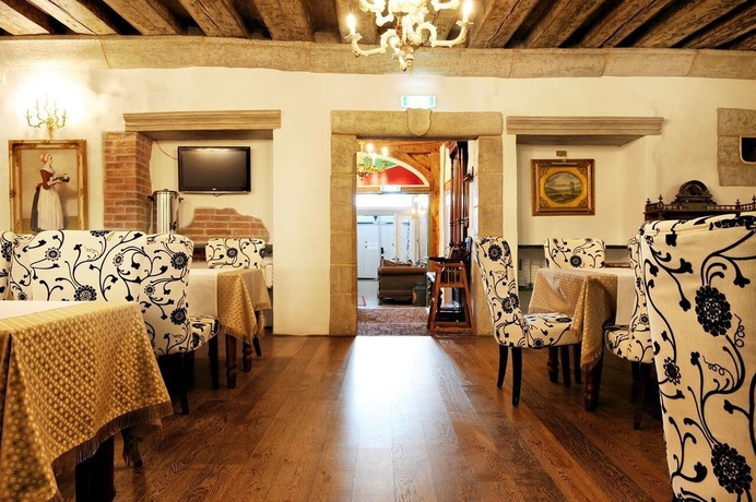 Imagen del bar/restaurante del Hotel Gotthard Residence. Foto 4