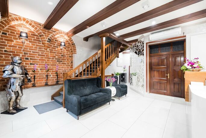 Imagen del bar/restaurante del Hotel Gotyk. Foto 14