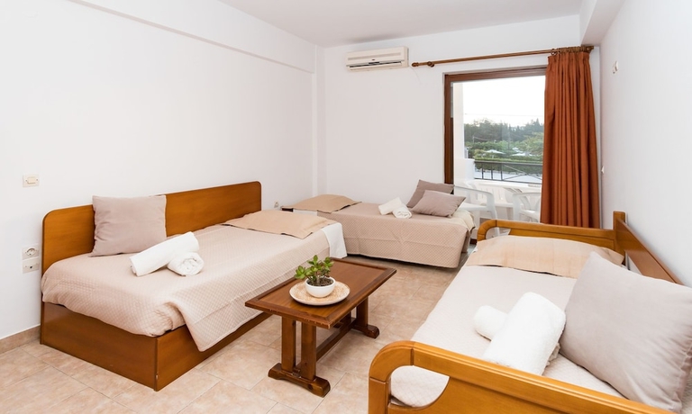 Imagen de la habitación del Hotel Goudelis Apartments. Foto 11