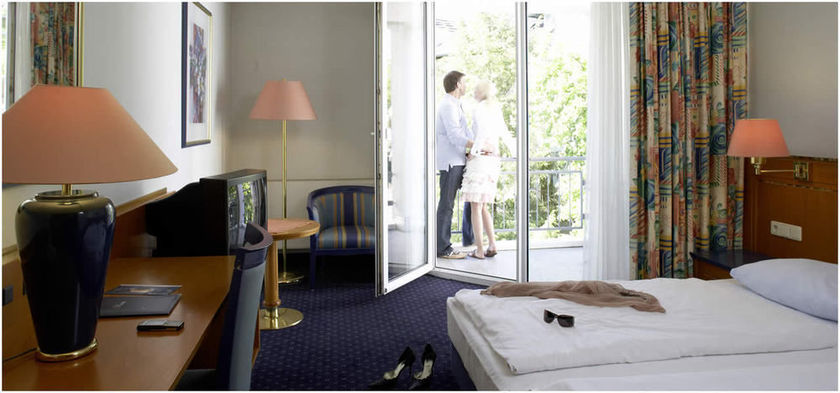 Imagen de la piscina del Hotel G&ouml;bel's Quellenhof. Foto 7