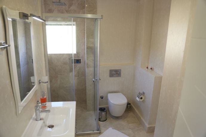 Imagen del bar/restaurante del Hotel Göcek Naz. Foto 3