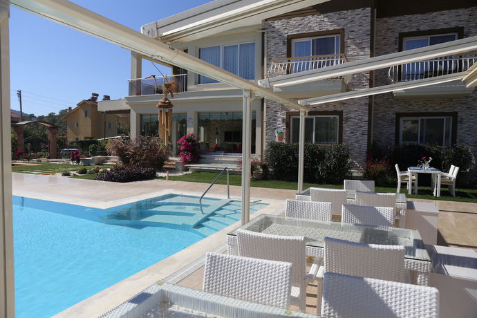 Imagen del bar/restaurante del Hotel Göcek Naz. Foto 5