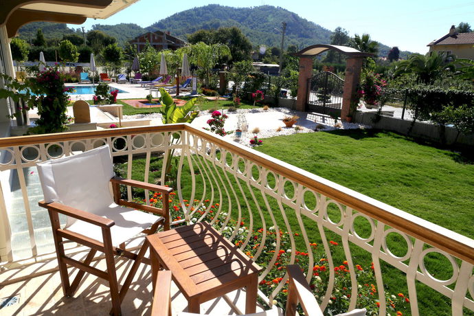 Imagen de la piscina del Hotel Göcek Naz. Foto 15