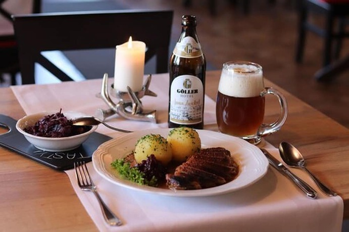 Imagen del bar/restaurante del Hotel G&ouml;ller, Sassanfahrt. Foto 3