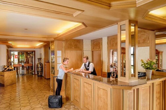 Imagen de los interiores del Hotel G&ouml;ller, Sassanfahrt. Foto 17