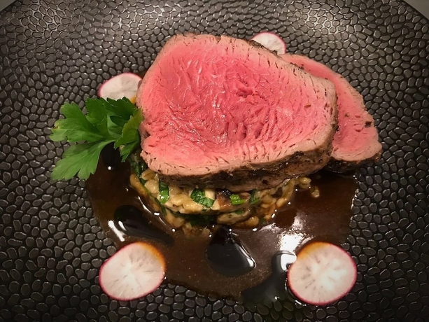 Imagen del bar/restaurante del Hotel Gourmet Villa Patriot. Foto 5