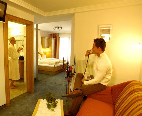 Imagen de la habitación del Hotel Gourmet-hotel Gr&uuml;nwald. Foto 5