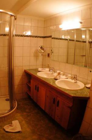 Imagen de la habitación del Hotel Gourmet-hotel Gr&uuml;nwald. Foto 7