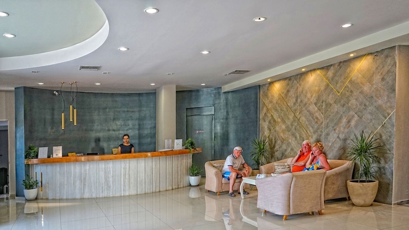 Imagen de los interiores del Hotel Gouves Bay. Foto 15