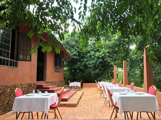Imagen general del Hotel Governors Club, Entebbe City. Foto 17