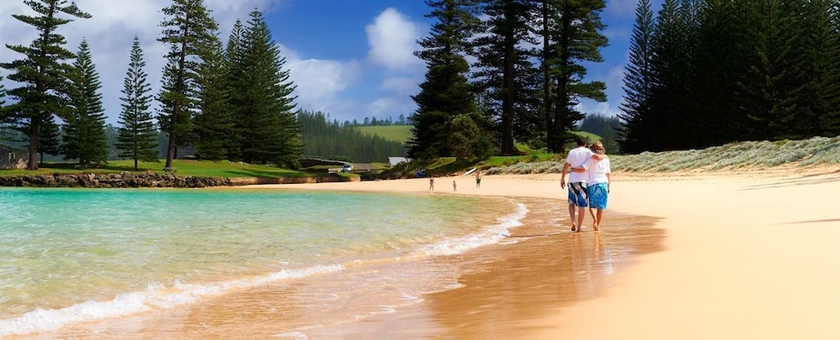 Imagen de la piscina del Hotel Governor's Lodge Resort. Foto 17