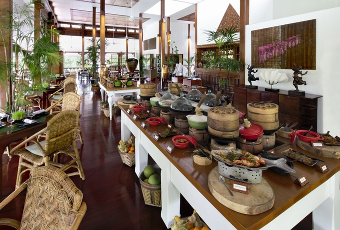 Imagen del bar/restaurante del Hotel Governor's Residence. Foto 6