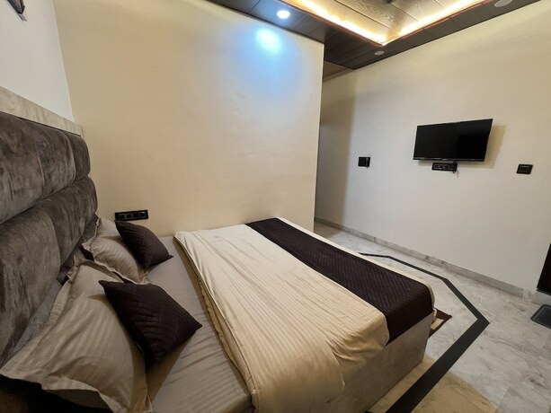 Imagen general del Hotel Govindam Royal Stay. Foto 7