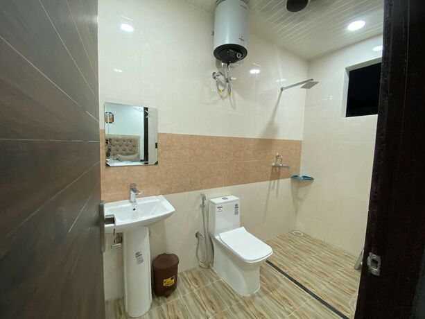 Imagen de la habitación del Hotel Govindam Royal Stay. Foto 27