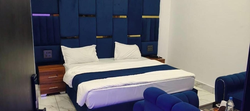Imagen de la habitación del Hotel Govindham and Restaurant. Foto 10