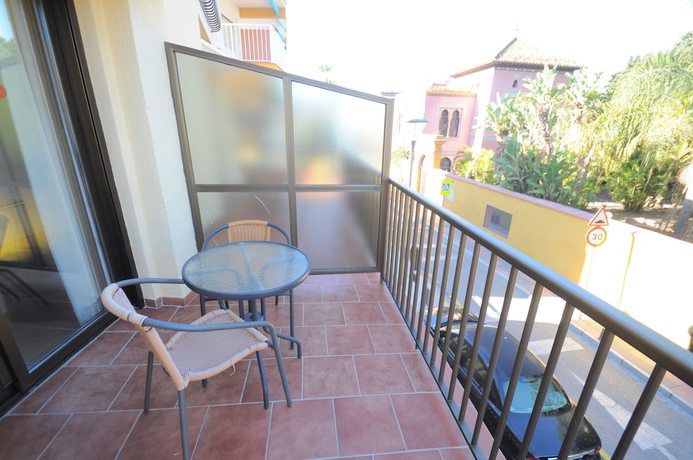 Imagen de la habitación del Hotel Goya, Almu&ntilde;&eacute;car. Foto 11