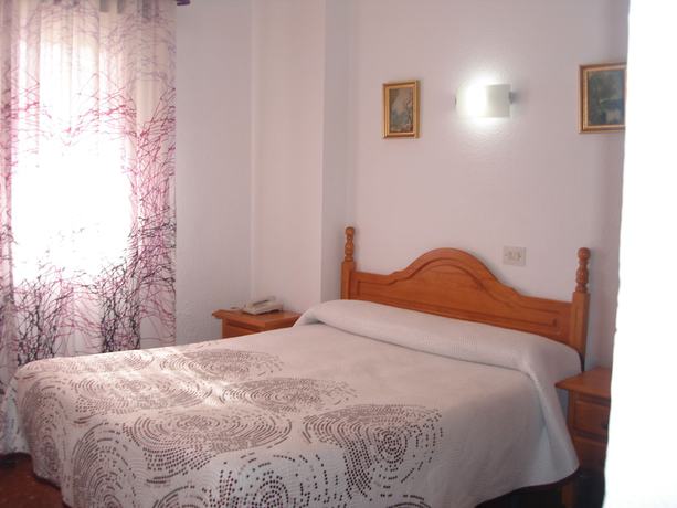 Imagen de la habitación del Hotel Goya, Almu&ntilde;&eacute;car. Foto 19