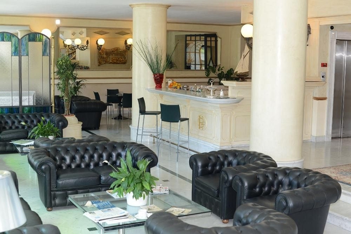 Imagen del bar/restaurante del Hotel Goya, Forte de Marmi. Foto 3