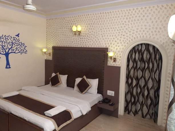 Imagen de la habitación del Hotel Goyal. Foto 17