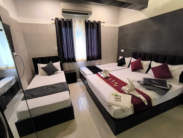 Imagen de la habitación del Hotel Goyal Palace. Foto 2