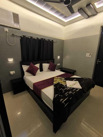 Imagen de la habitación del Hotel Goyal Palace. Foto 8