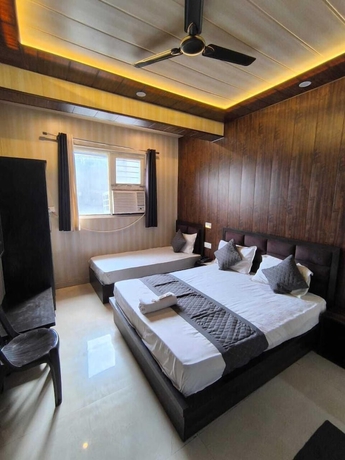 Imagen de la habitación del Hotel Goyal Palace. Foto 10